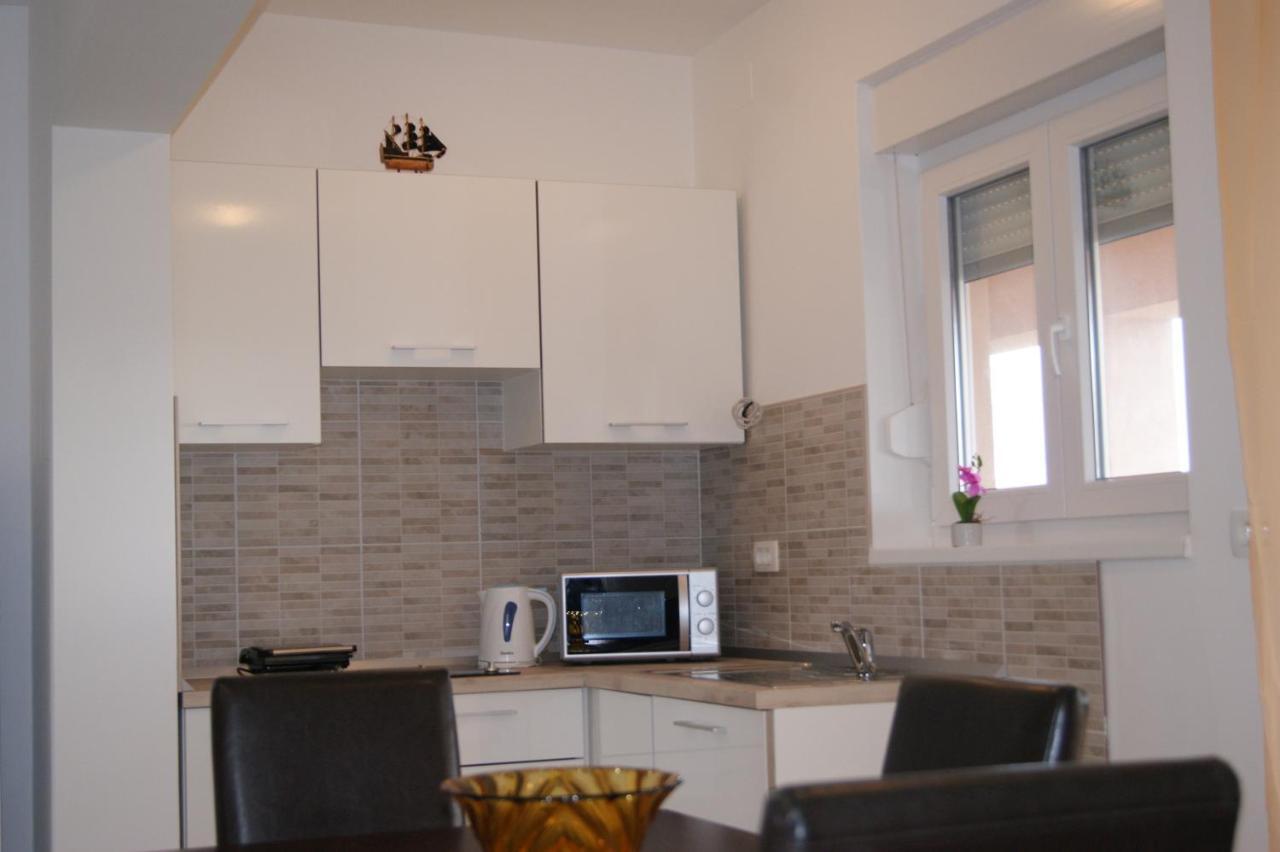 Mario Apartment Vir Exterior photo